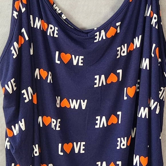 Old Navy Plus Size Tank Top - Picture 8 of 8